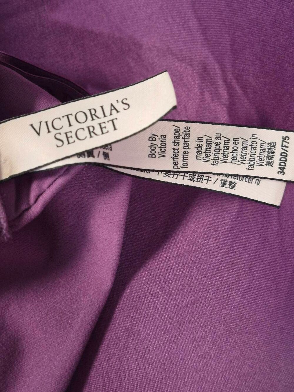Victoria's secret bra 34DDD - Picture 8 of 9